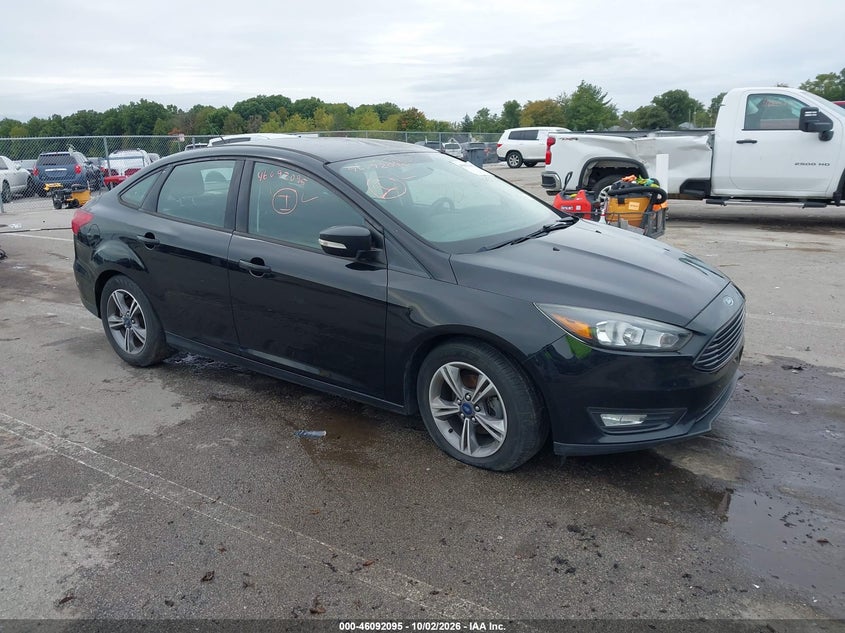 Vin: 1fadp3fexjl215828, lot: 46591702, ford focus se 2018 img_1
