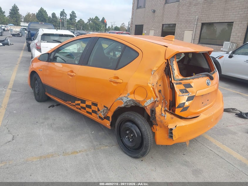 Vin: jtdkdtb3xf1089844, lot: 46591717, toyota prius c one 20153