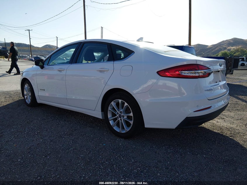 Vin: 3fa6p0lu5kr274128, lot: 46591837, ford fusion hybrid se 20193