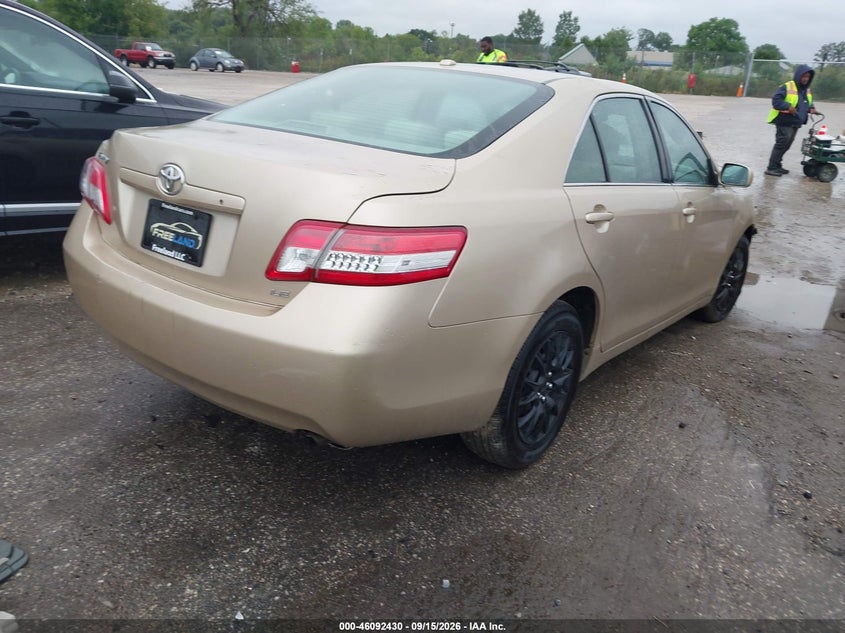 Vin: 4t1bf3ek0bu136252, lot: 46592037, toyota camry le 20114