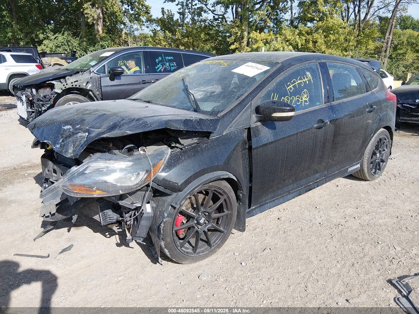 Vin: 1fadp3l9xdl127549, lot: 46592152, ford focus st 20132