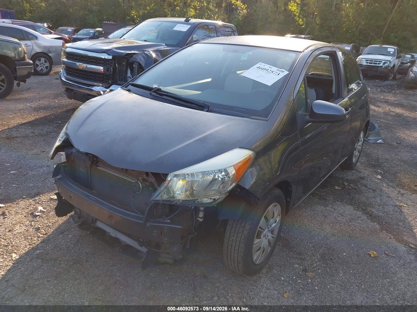 Vin: jtdjtud34cd519945, lot: 46592180, toyota yaris le 20122