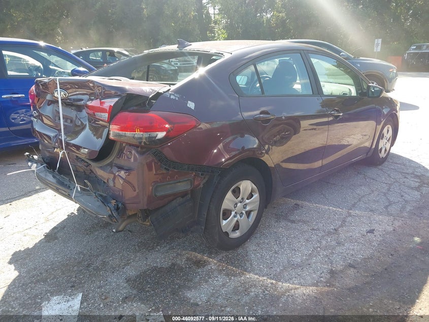 2018 KIA FORTE auction photo 4