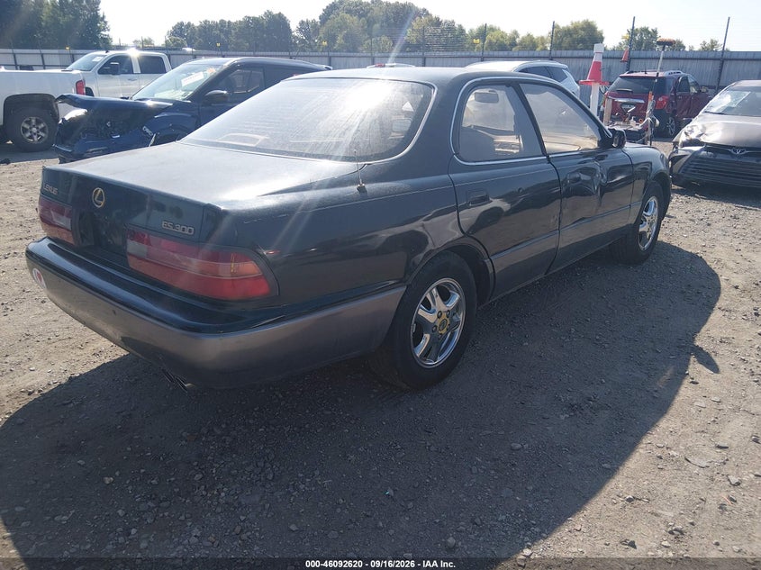 LEXUS ES 1995 VIN JT8GK13TXS0100077