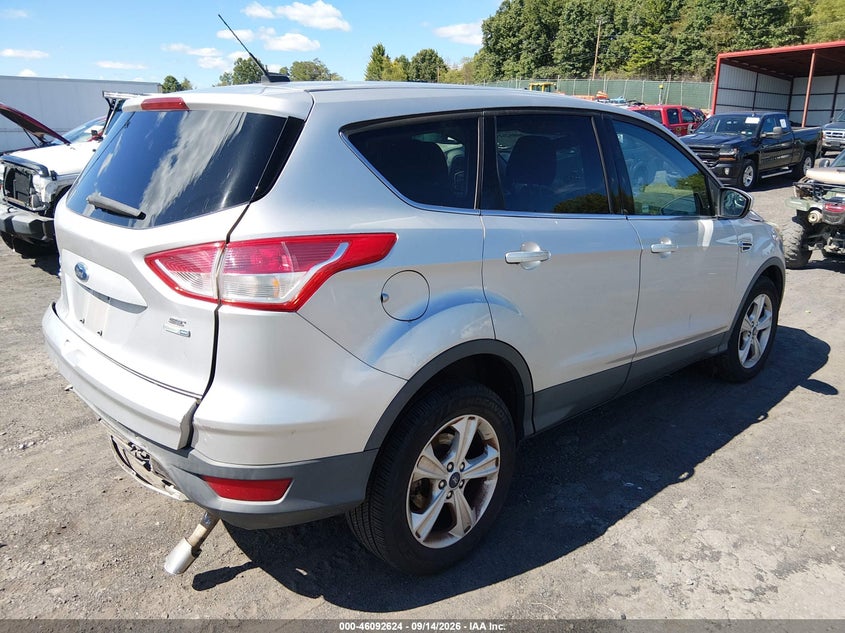 Vin: 1fmcu9gx6guc72656, lot: 46592231, ford escape se 20164