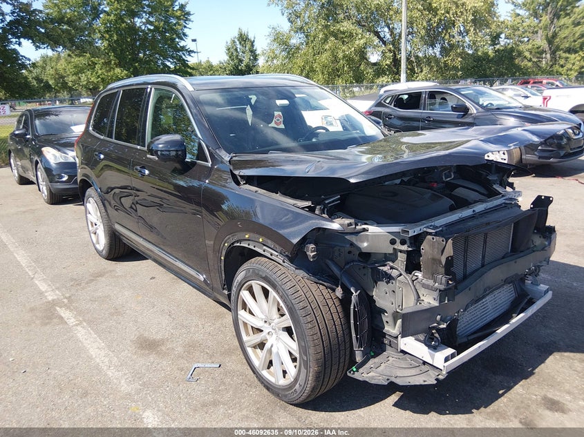 VOLVO XC90 - zdjęcie 1