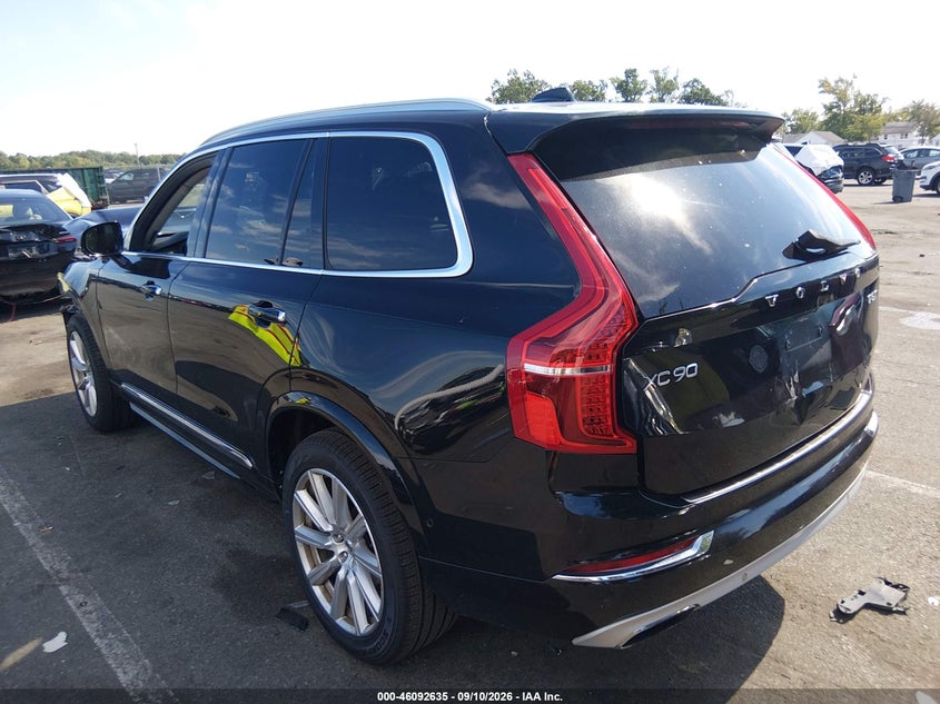 VOLVO XC90 - zdjęcie 3