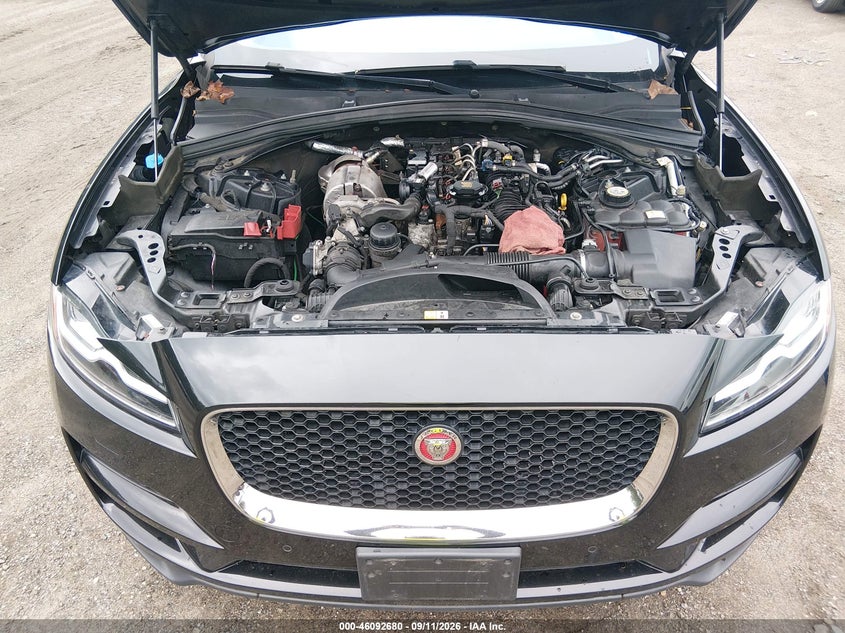 JAGUAR F-PACE 2017 VIN SADCK2BN3HA095806
