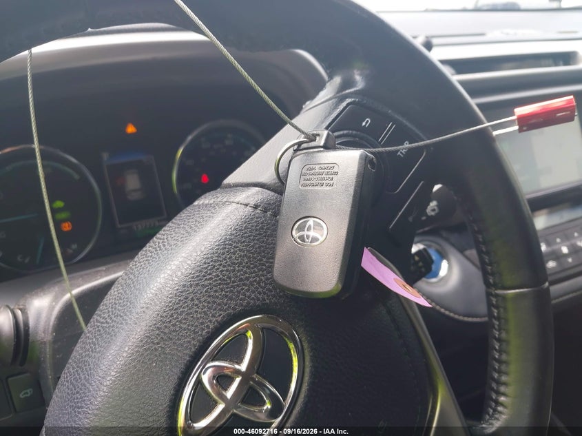 TOYOTA RAV4 HYBRID - zdjęcie 11