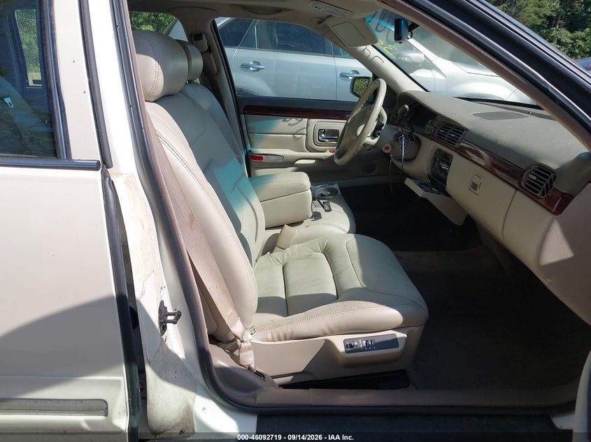 1997 CADILLAC DEVILLE auction photo 5