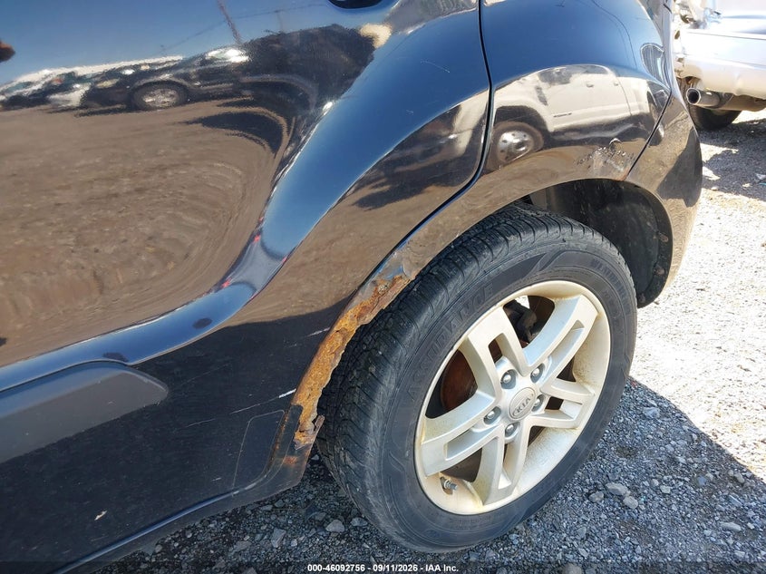 KIA SOUL 2011 VIN KNDJT2A2XB7733786