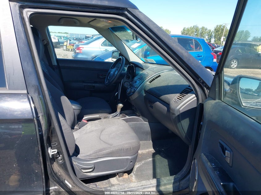 2011 KIA SOUL auction photo 5