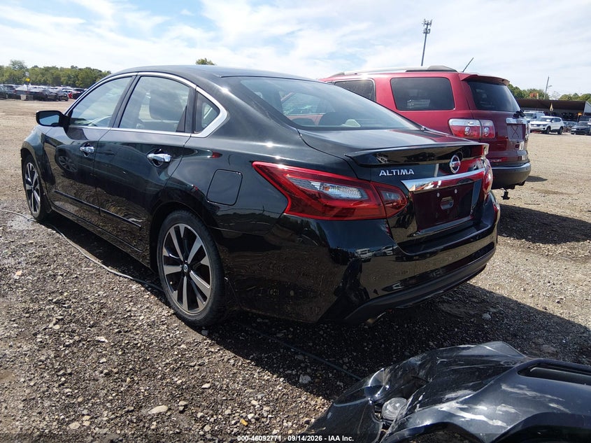 Vin: 1n4al3ap1jc279621, lot: 46592378, nissan altima 2.5 sr 20183