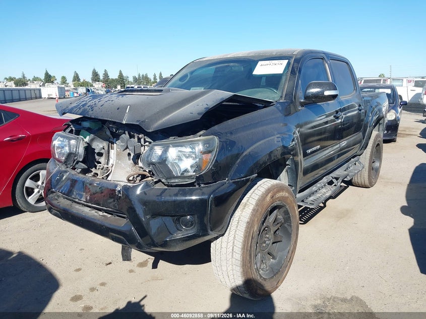 2014 Toyota Tacoma, Front End, IAAI, VIN 5TFLU4EN5EX103233 — photo 2