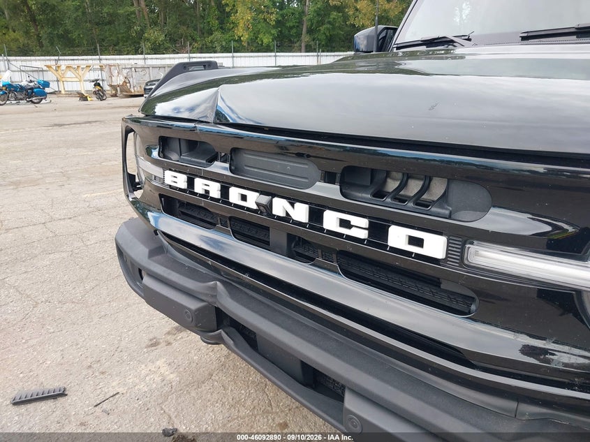 2023 FORD BRONCO OUTER BANKS · Photo 19