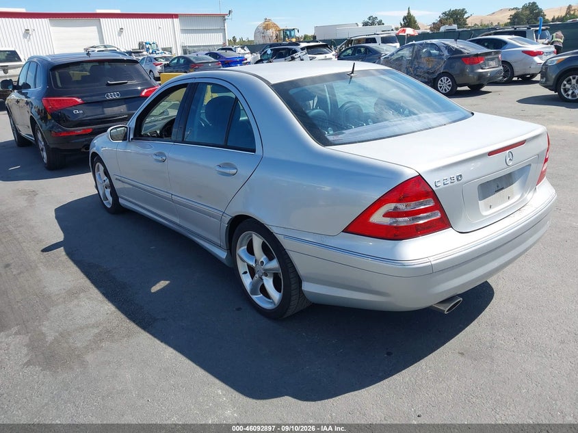 2006 MERCEDES-BENZ C 230 auction photo 3