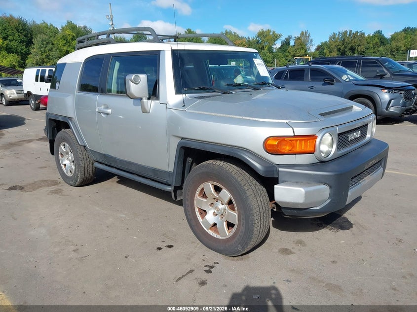 2007 Toyota Fj Cruiser, Wear, IAAI, VIN JTEBU11F770001335
