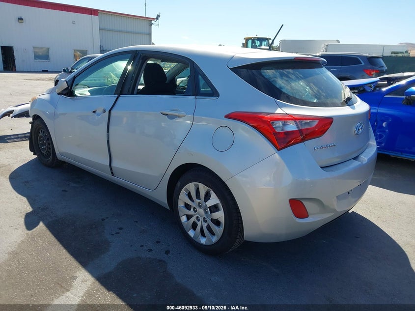 Vin: kmhd35lh9hu383847, lot: 46592540, hyundai elantra gt 20173