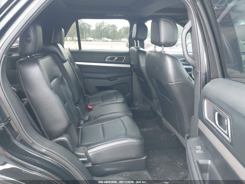 2016 FORD EXPLORER auction photo 8