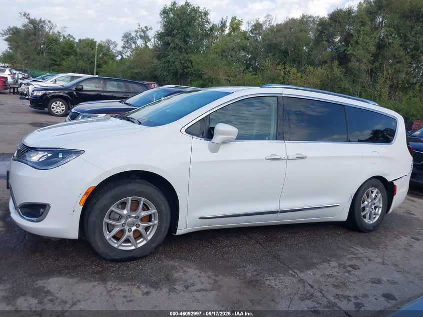 CHRYSLER PACIFICA - zdjęcie 14