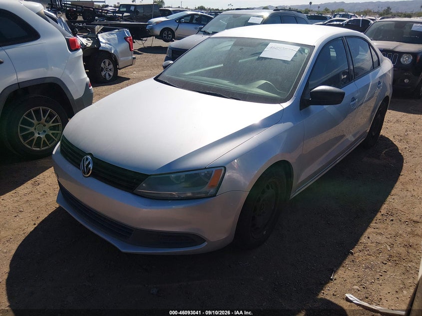 2012 VOLKSWAGEN JETTA auction photo 2
