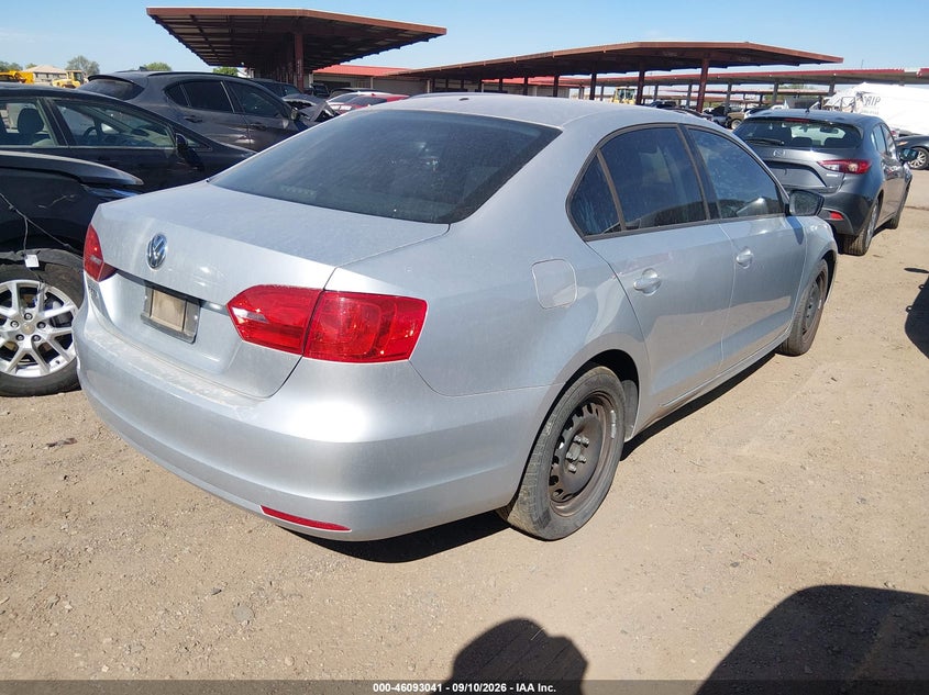 2012 VOLKSWAGEN JETTA auction photo 4