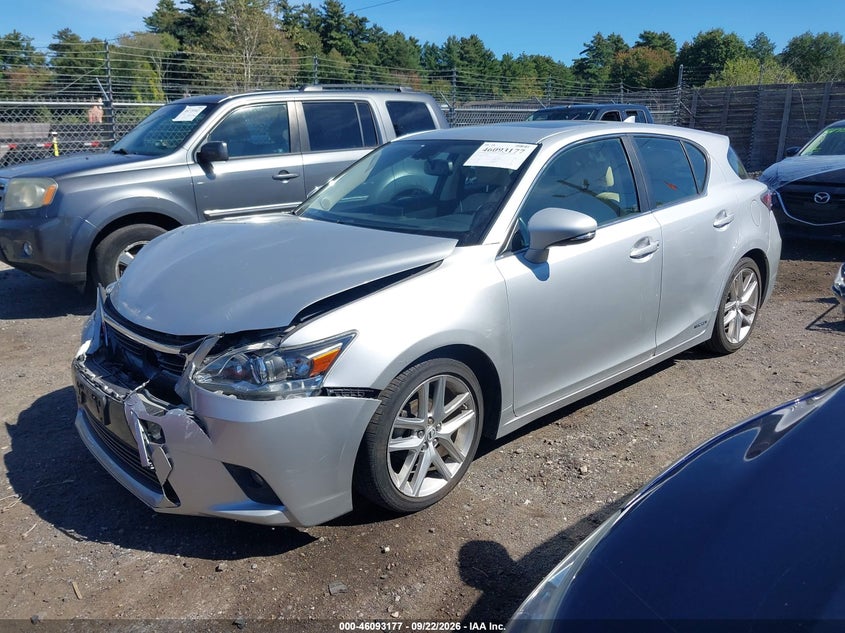 Vin: jthkd5bh3e2203357, lot: 46592784, lexus ct 200h 20142