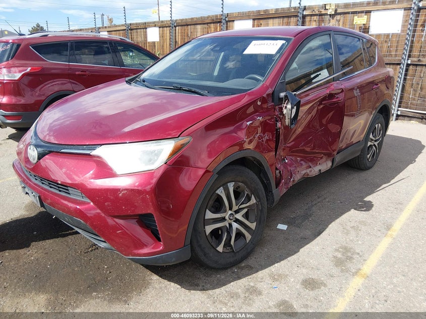 Vin: 2t3bfrev8jw817259, lot: 46592840, toyota rav4 le 20182