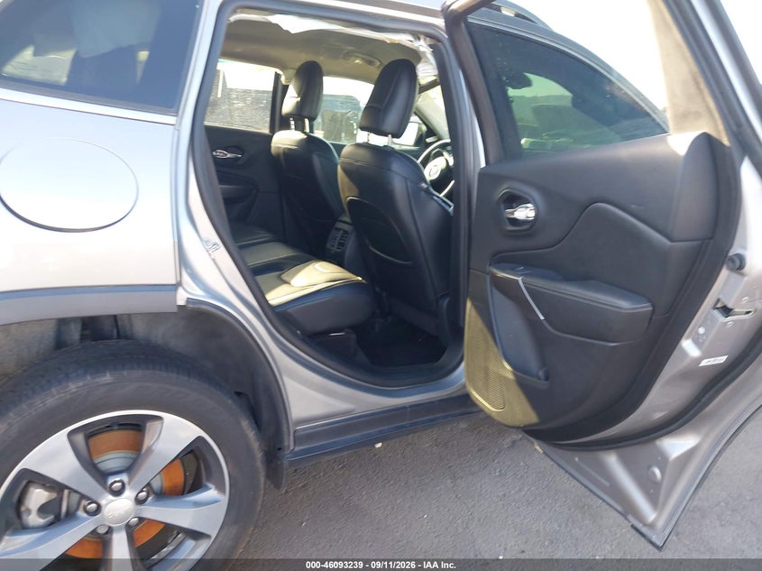 JEEP CHEROKEE 2019 VIN 1C4PJLDX1KD173493