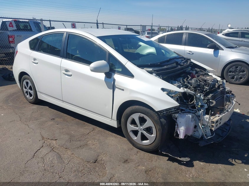 Vin: jtdkn3du2d5631706, lot: 46592870, toyota prius three 2013 img_1