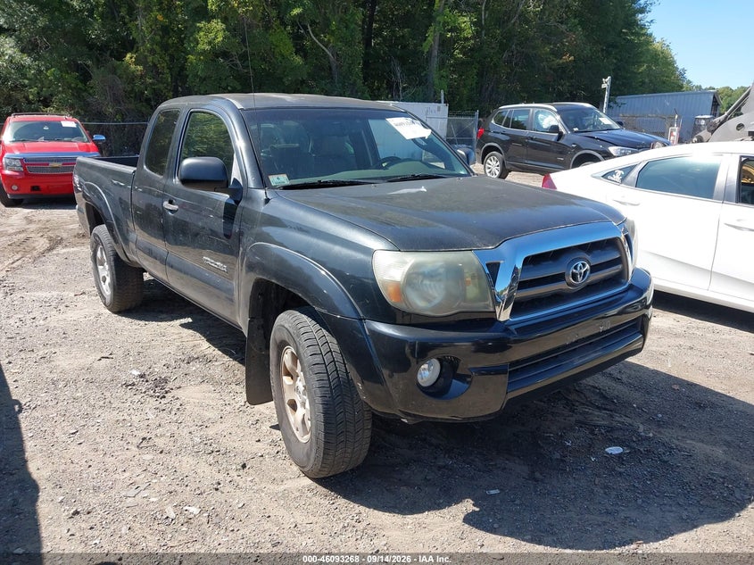 2010 TOYOTA TACOMA auction photo 1