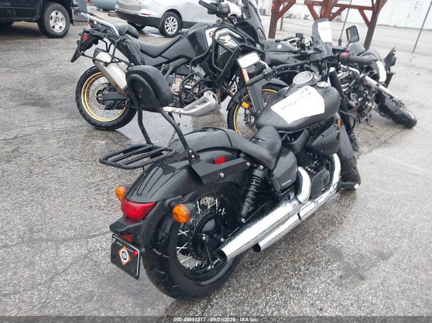 HONDA VT750 2022