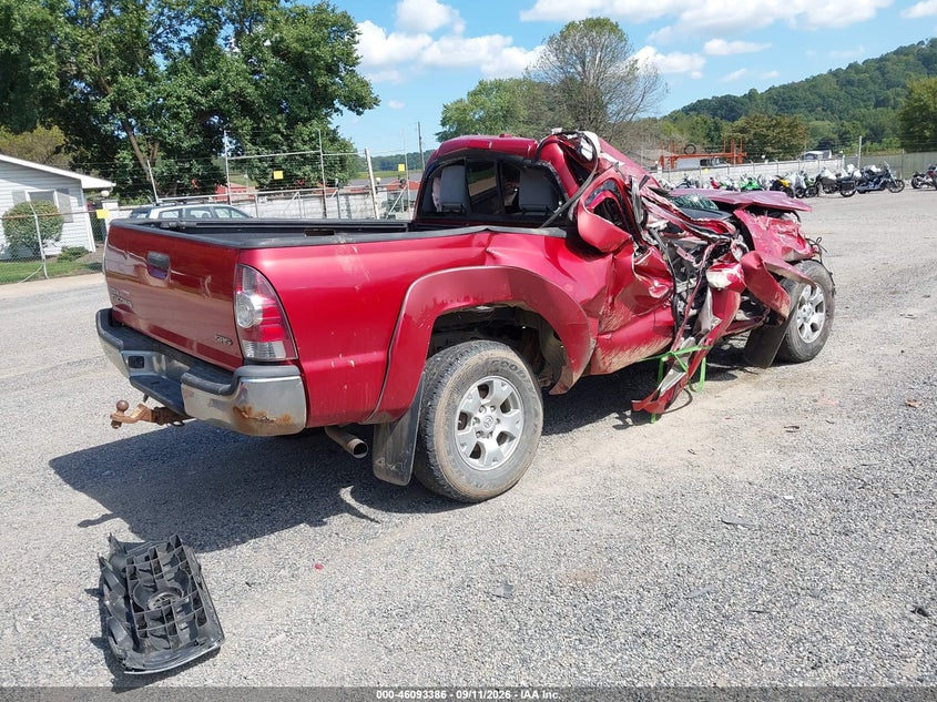 Vin: 5teux4en8az743841, lot: 46592993, toyota tacoma 20104