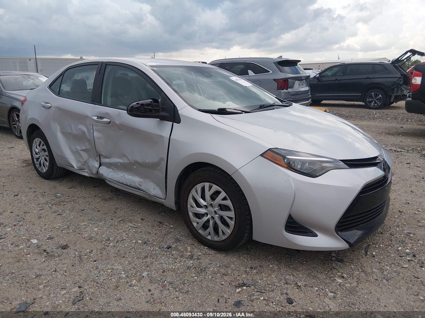 TOYOTA COROLLA - zdjęcie 1