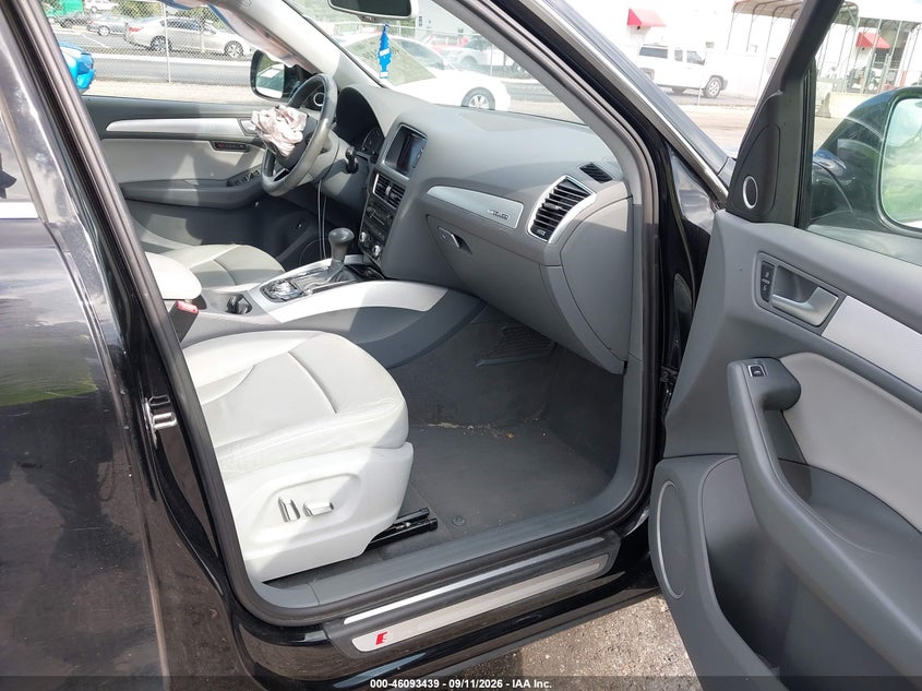 AUDI Q5 - zdjęcie 5