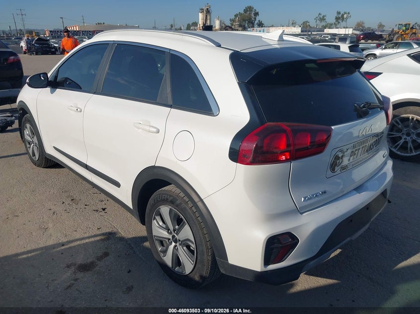 Vin: kndcb3lc8n5531942, lot: 46593110, kia niro lx 20223