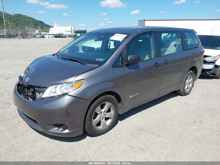 Vin: 5tdzz3dc2hs889850, lot: 46593142, toyota sienna l 7 passenger 20172