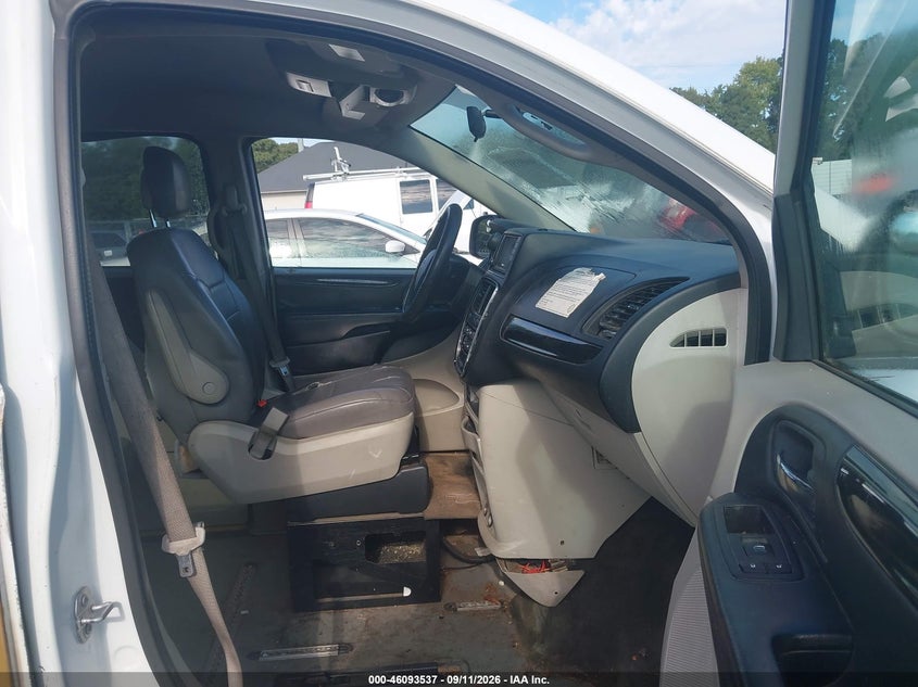 2017 DODGE GRAND CARAVAN auction photo 5