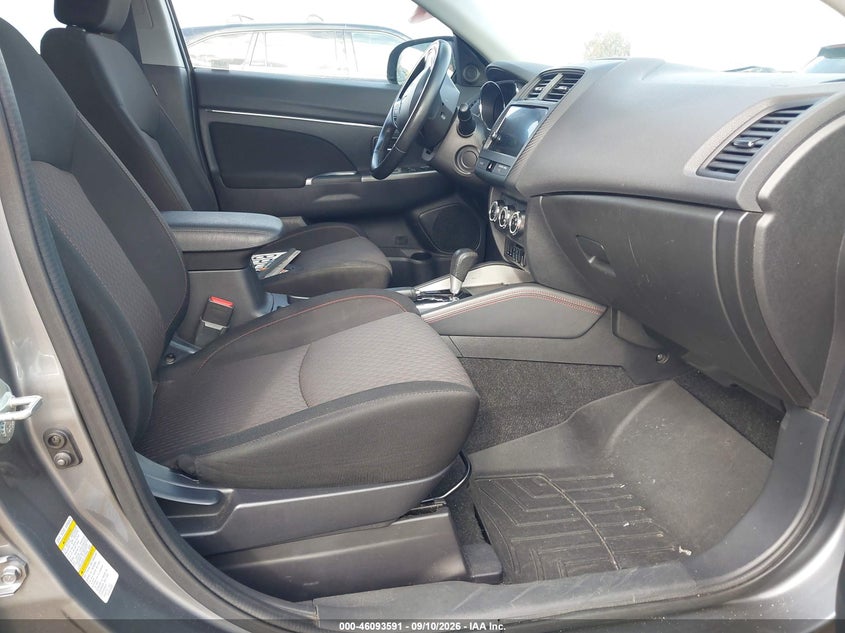 2019 MITSUBISHI OUTLANDER SPORT auction photo 5