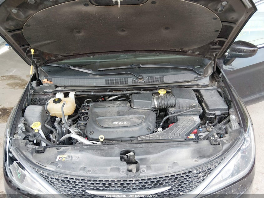 CHRYSLER PACIFICA - zdjęcie 10