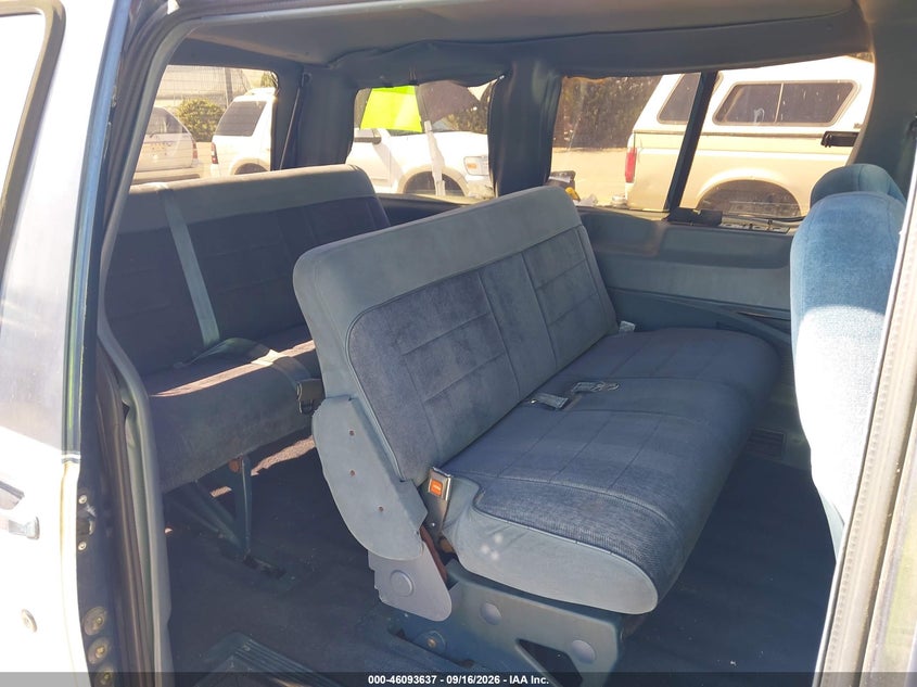 Photo 8 - FORD AEROSTAR