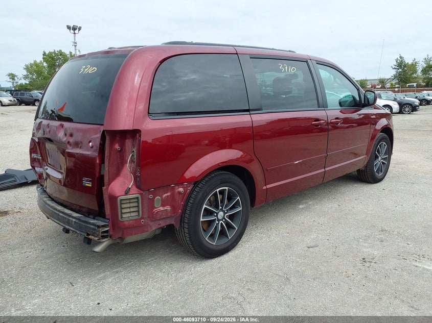 Vin: 2c4rdgeg3hr674820, lot: 46593317, dodge grand caravan gt 20174