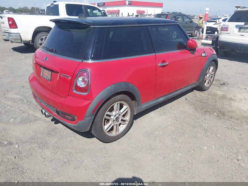MINI COOPER S 2011 VIN WMWSV3C52BTY12045