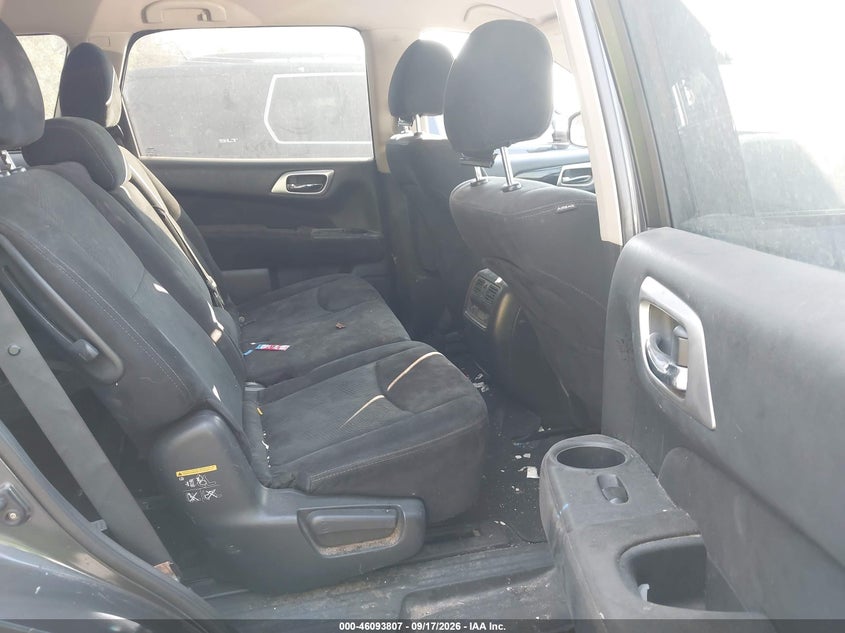 2014 NISSAN PATHFINDER auction photo 8