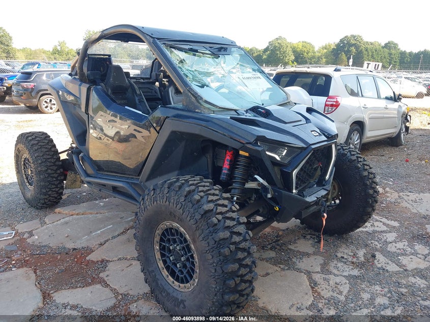 2025 Polaris Rzr