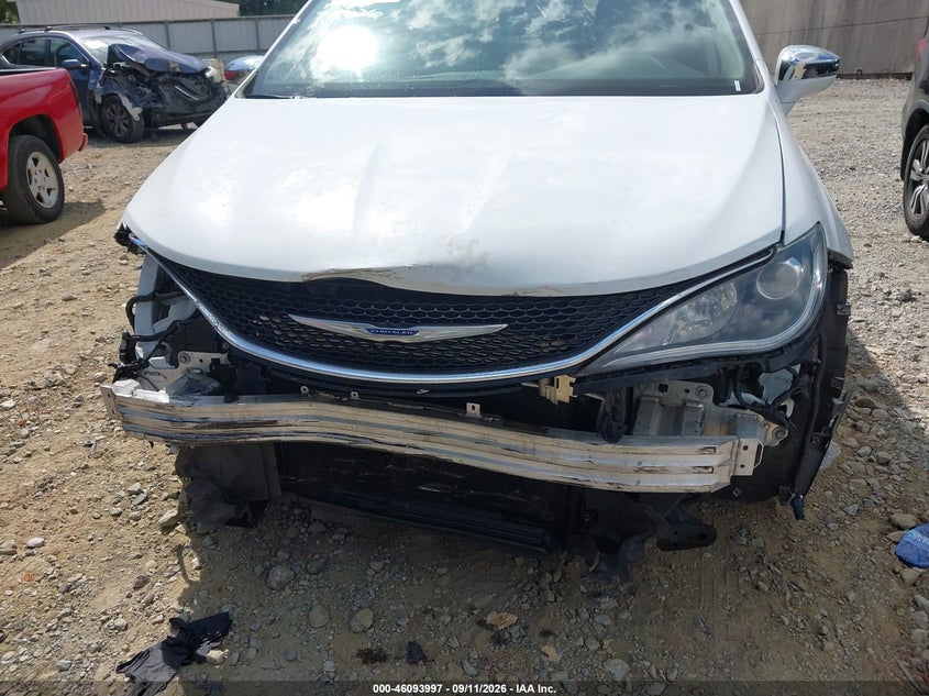 CHRYSLER PACIFICA - zdjęcie 12