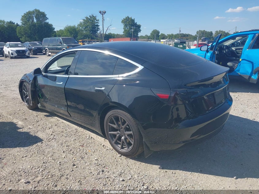 Vin: 5yj3e1eb0kf385563, lot: 46593798, tesla model 3 long range/performance 20193
