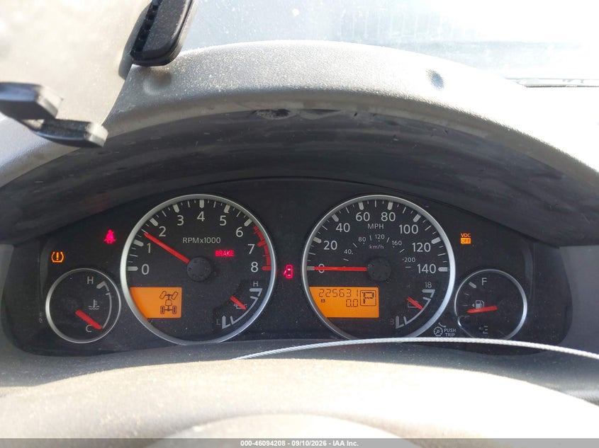 2011 NISSAN FRONTIER auction photo 7