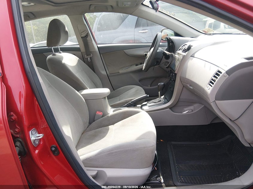 2010 TOYOTA COROLLA auction photo 5