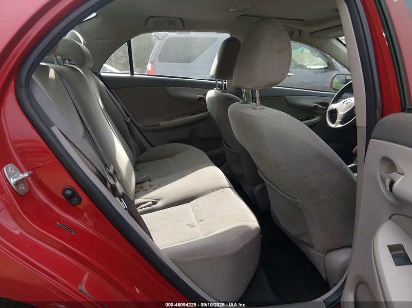 2010 TOYOTA COROLLA auction photo 8
